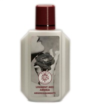 Liniment med arnika fr�n Rosenserien. Ett mjukg�rande liniment med v�xelverkan av kylande och v�rmande k�nsla p� huden. Appliceras vid behov, massera n�gra minuter.
