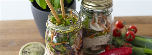 Hot Pot Jar med shiratakinudlar