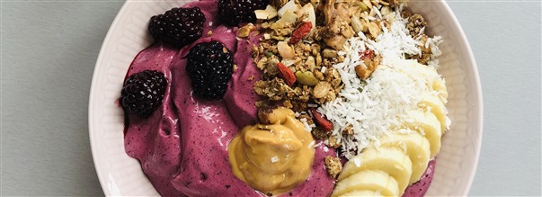 Mttande acai bowl
