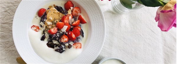 Blbrsgrt med acai och jordgubbar