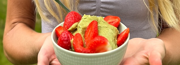 Josefine Dyalls svalkande Matcha Nice Cream