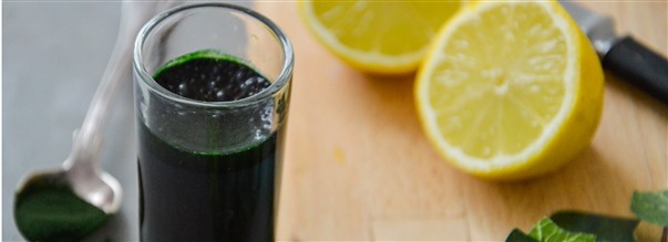 Morgonshot med Super Greens