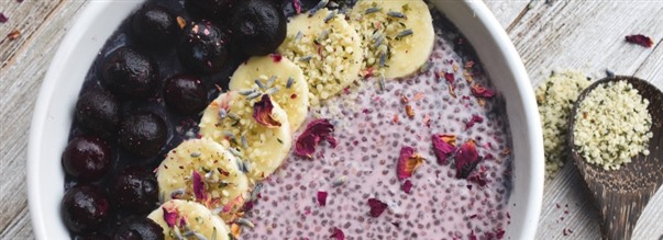 Vegansk chiapudding med banan