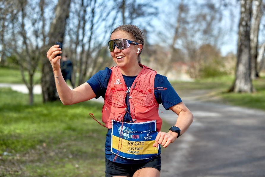 Lngdistanslparen Josefine Johnsson.