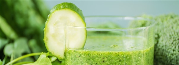 Gr en renande detox med juice