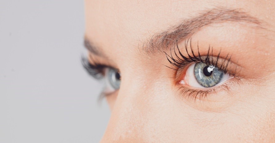 Närbild på blå ögon. Närbild på blå ögon.